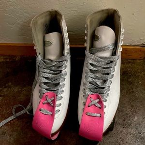 Riedell white women's size 10 roller skates